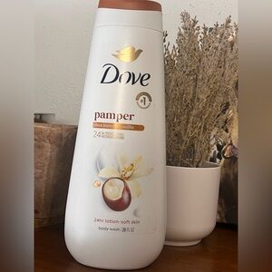 Dove Pamper Shea Butter + Vanilla Body Wash